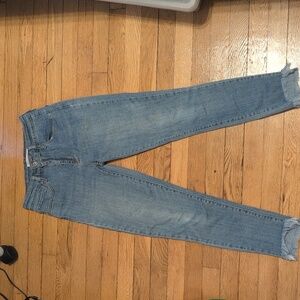 Levi’s 721 High Rise Skinny Jeans Light Wash Fray Hem 29 — Washed Out Aesthetic